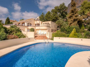 Belvilla by OYO Villa Fairmont